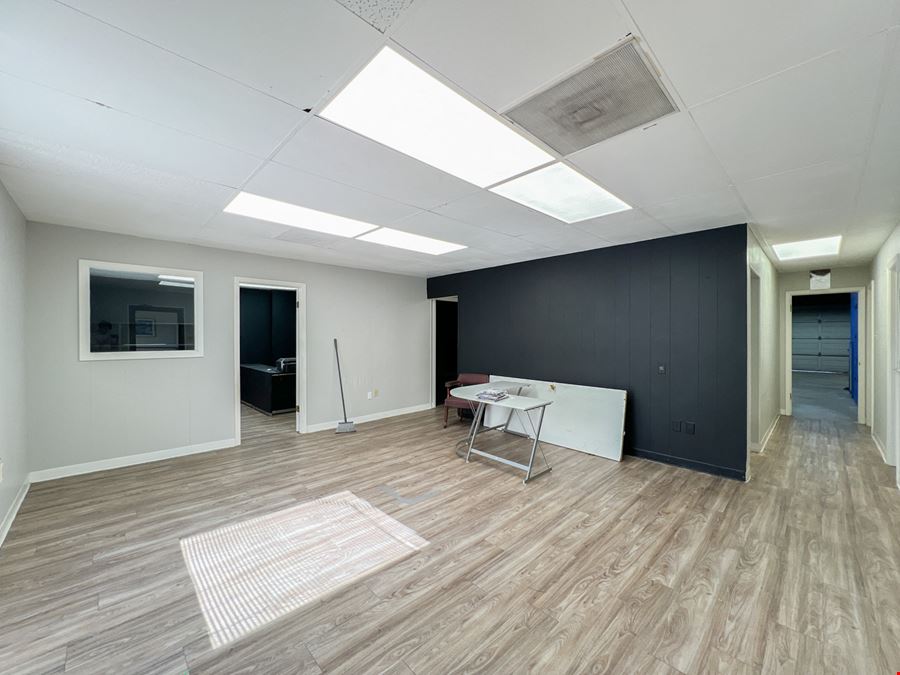 ±5,280 SF Office Warehouse with Laydown Yard