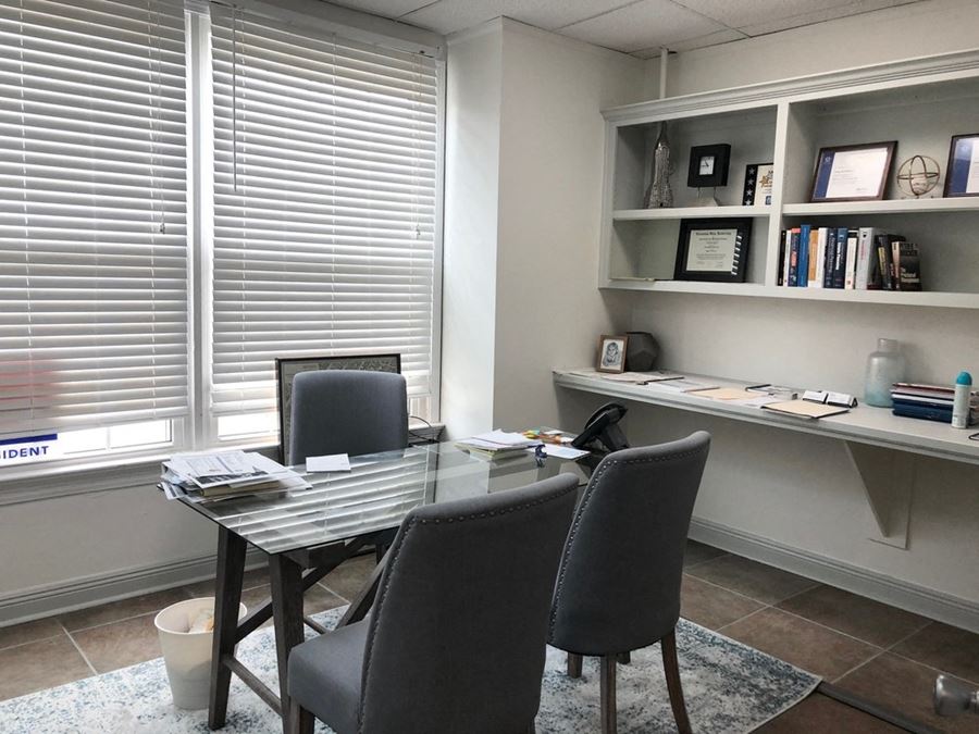 1Lobdell Office Suite Available For Lease