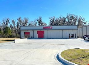 ±8,280 SF Warehouse Building with Showroom | Lease