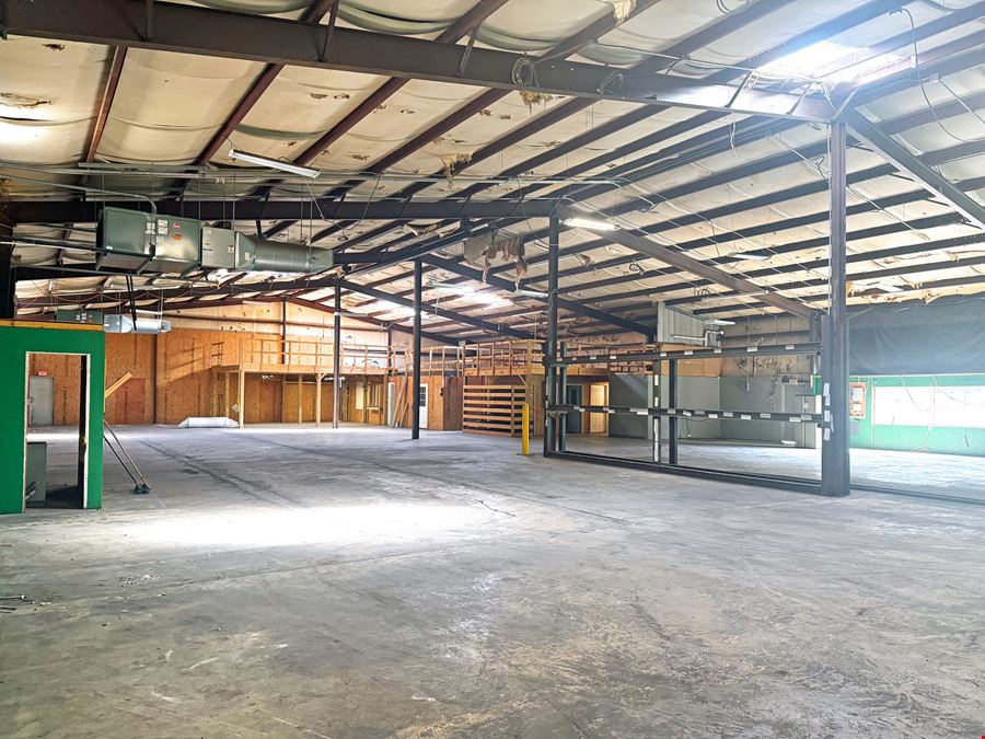5601 Highway 31 S