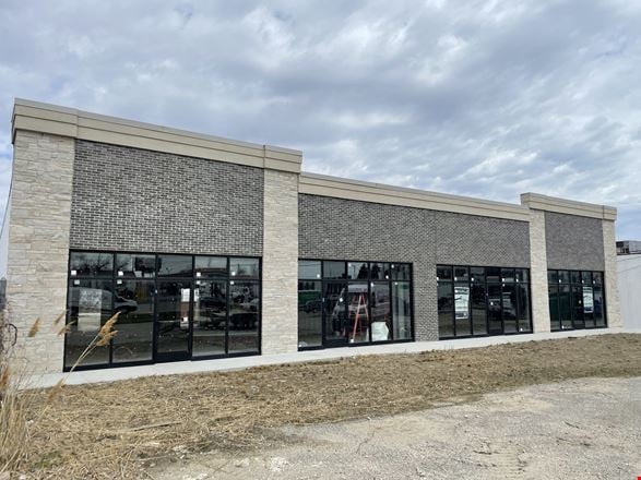 Preview of Retail space for Rent at 16777 E 13 Mile Rd