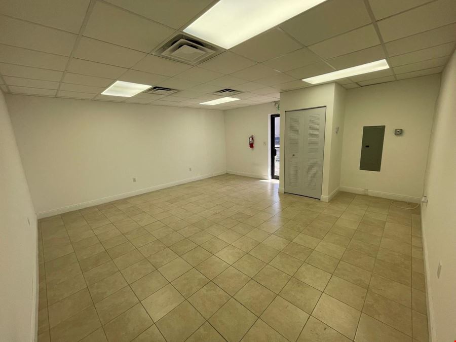 2878 NW 72nd Ave