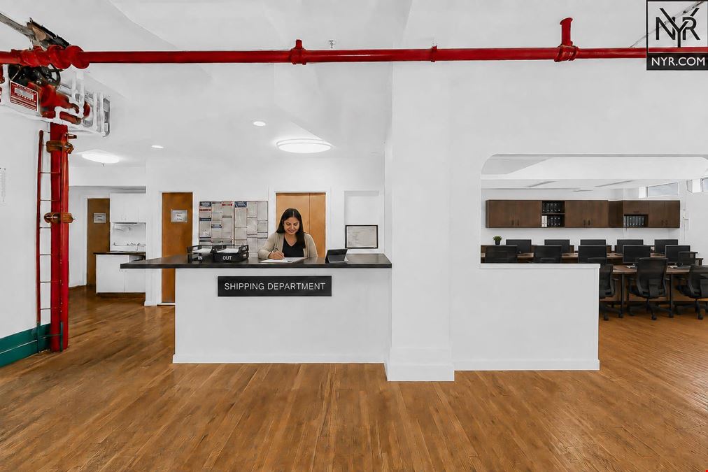 148 W 24th St