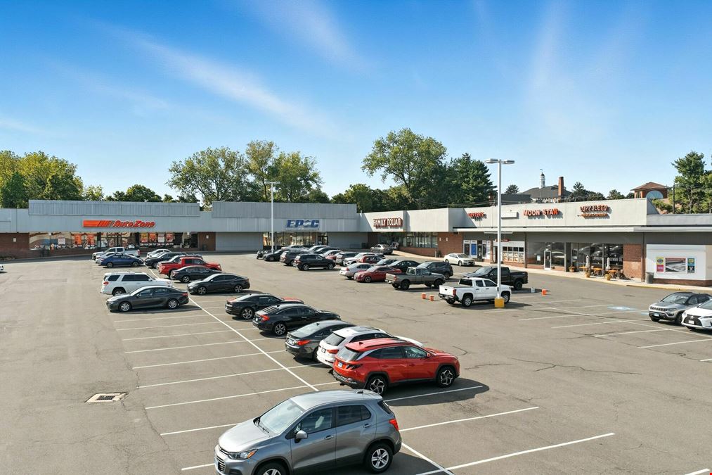 Dexter Plaza