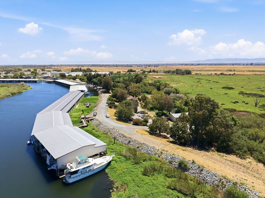 Willowest Marina