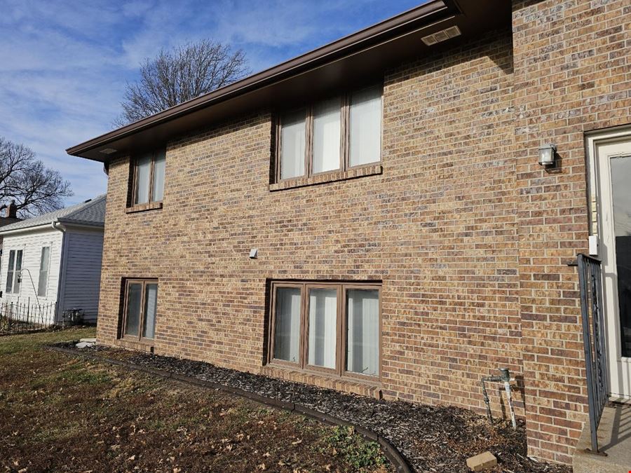 Garfield St 8 Unit Apartment