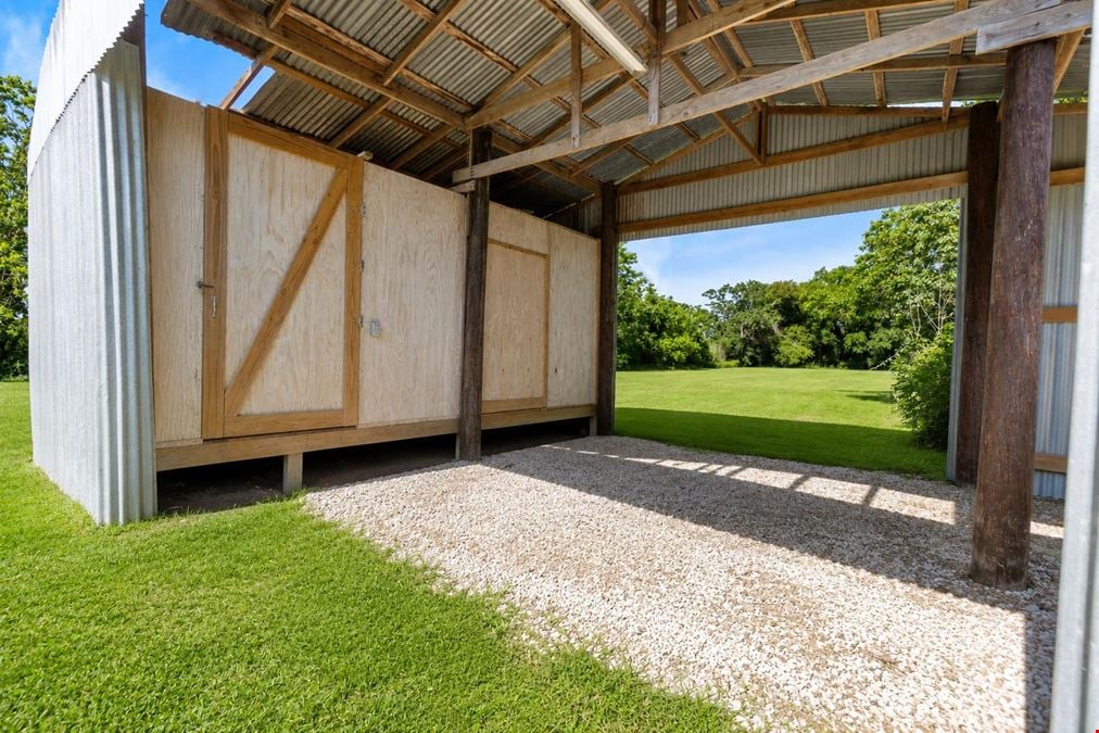 Prime Opportunity 4.276 Acres in Pearland, Texas