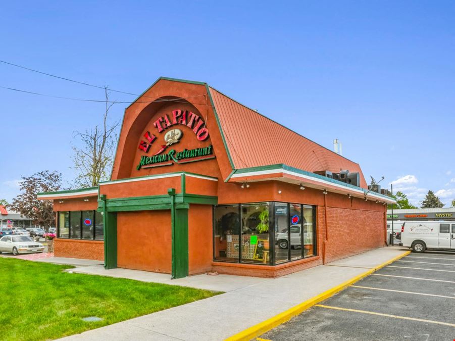 Cottonwood Plaza