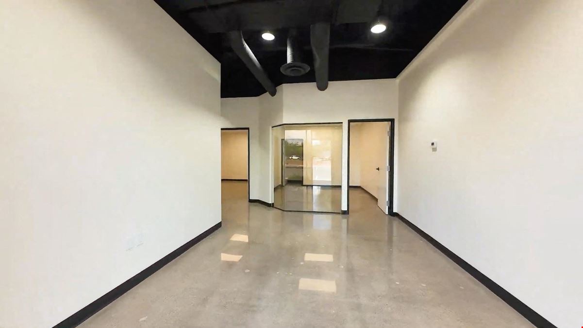8145-8151 E Evans Rd