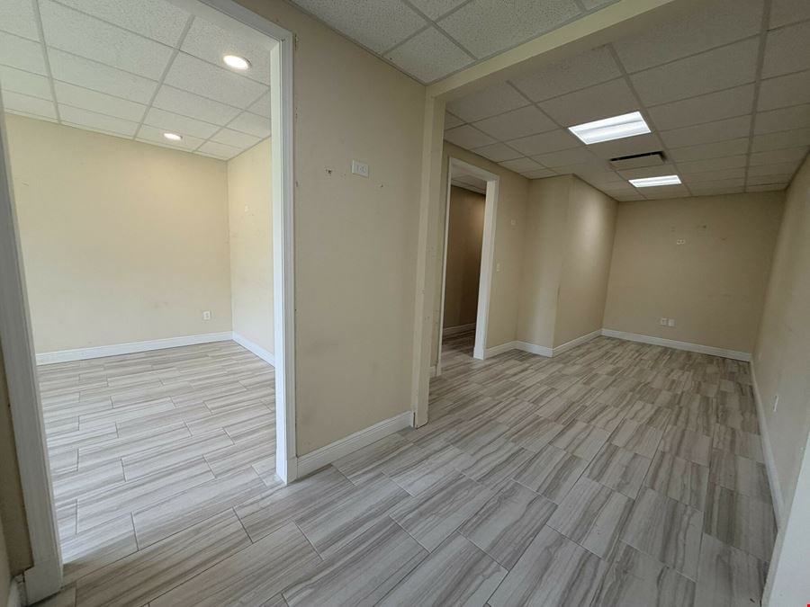 Highway 42 Retail/Office For Lease