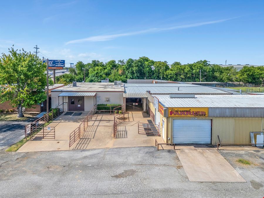 MIXED-USE INVESTMENT ON 1-35