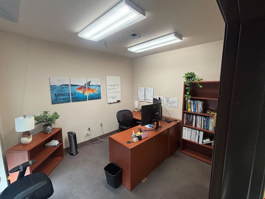 1128 South Commercial Way Southeast