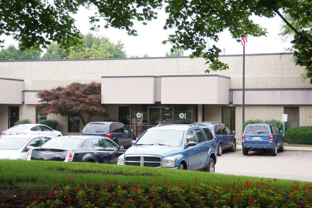 Livonia Metro Plex I