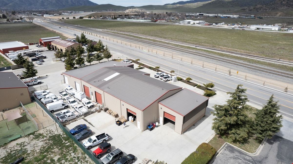 Warehouse/Office Space Off Tehachapi Blvd