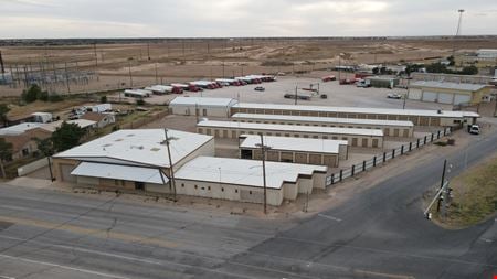 Preview of Industrial space for Sale at 2213 N Quaker Ave