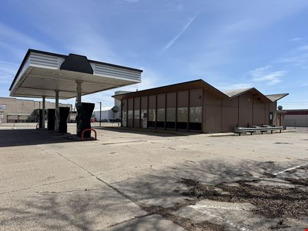 Preview of Retail space for Rent at 100 Lindbergh Drive South