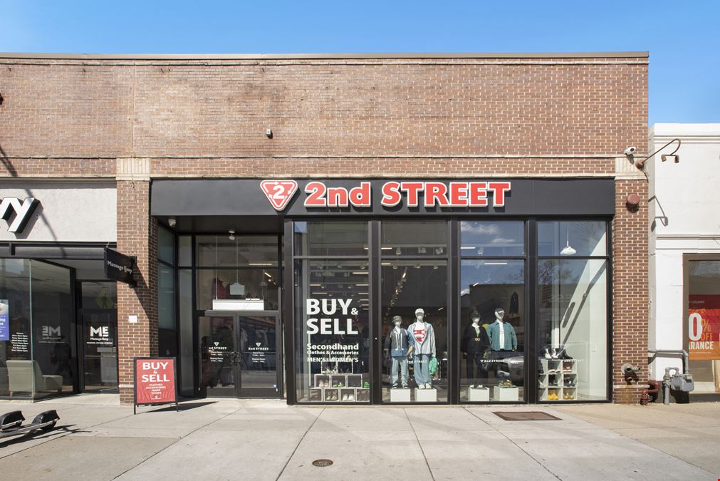 670 W Diversey Pkwy (Three-Tenant Retail Property)