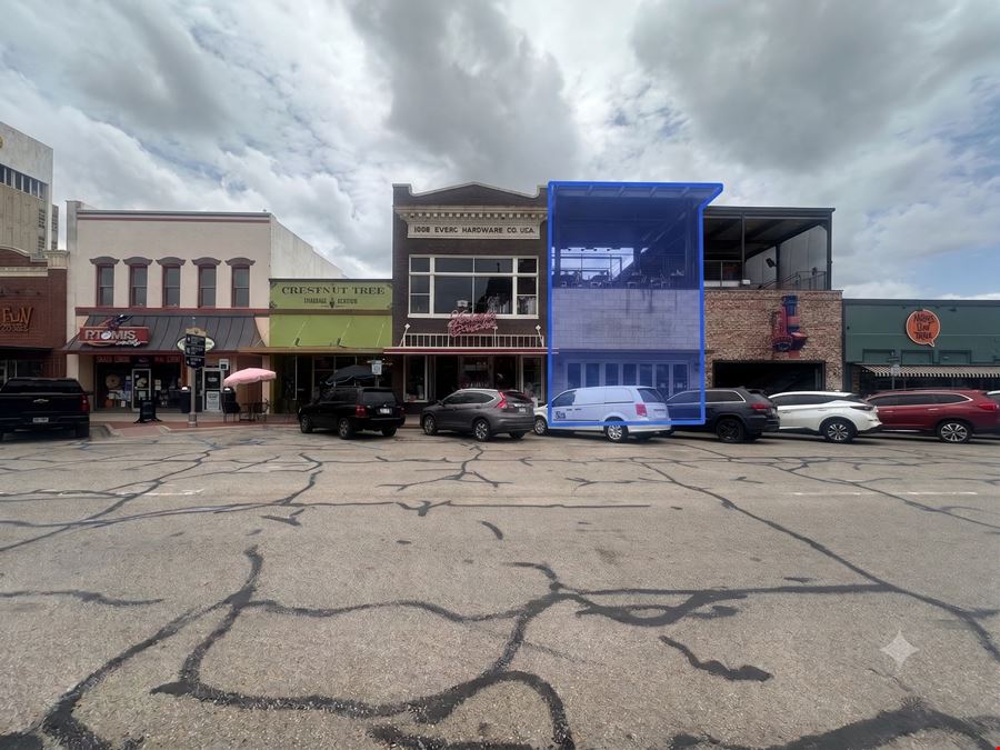 Downtown Denton NNN Lease