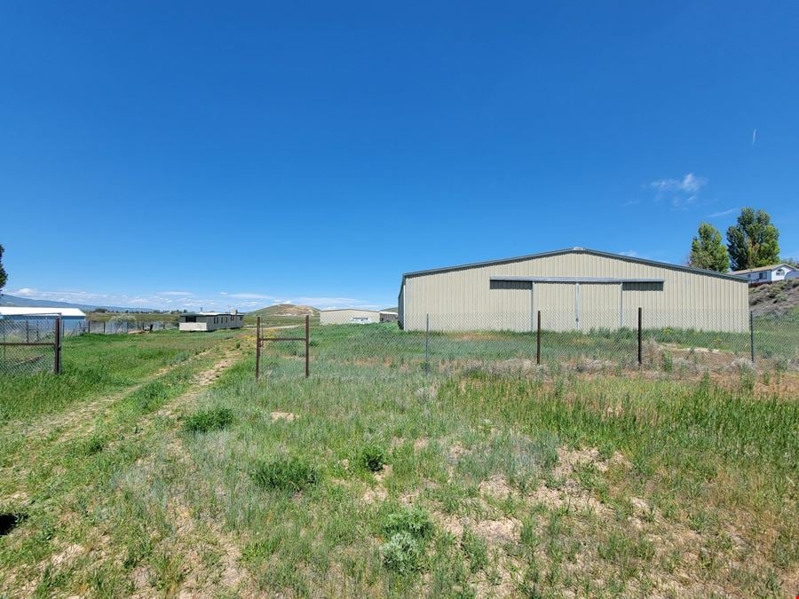 2984 S Sweetwater Dr