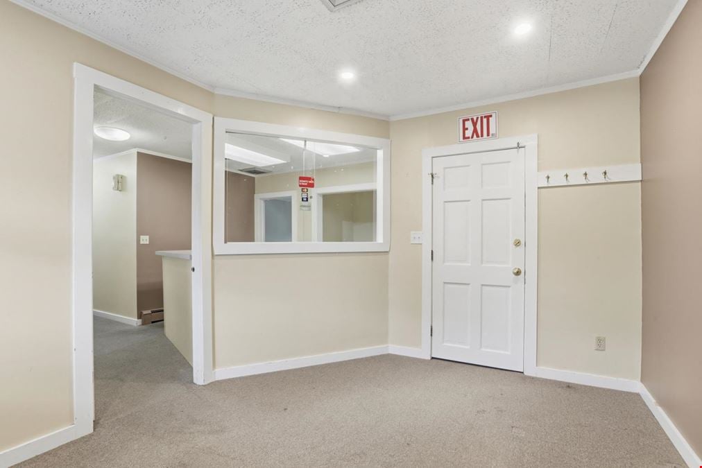 Office or Retail Spaces for Lease in Downtown Georgetown