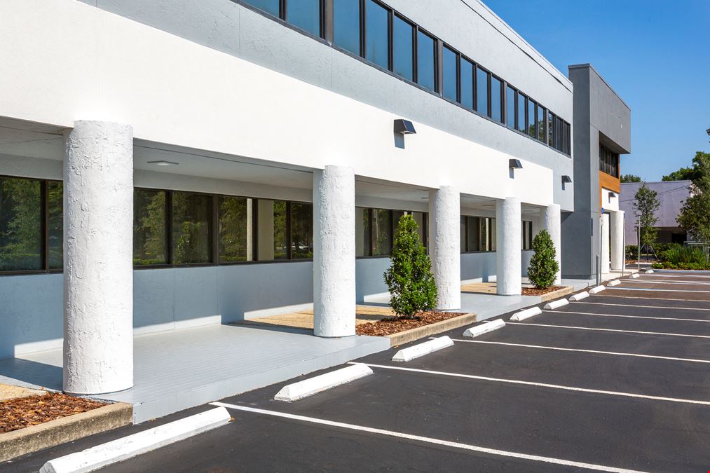 Plaza Del Prado Office Space