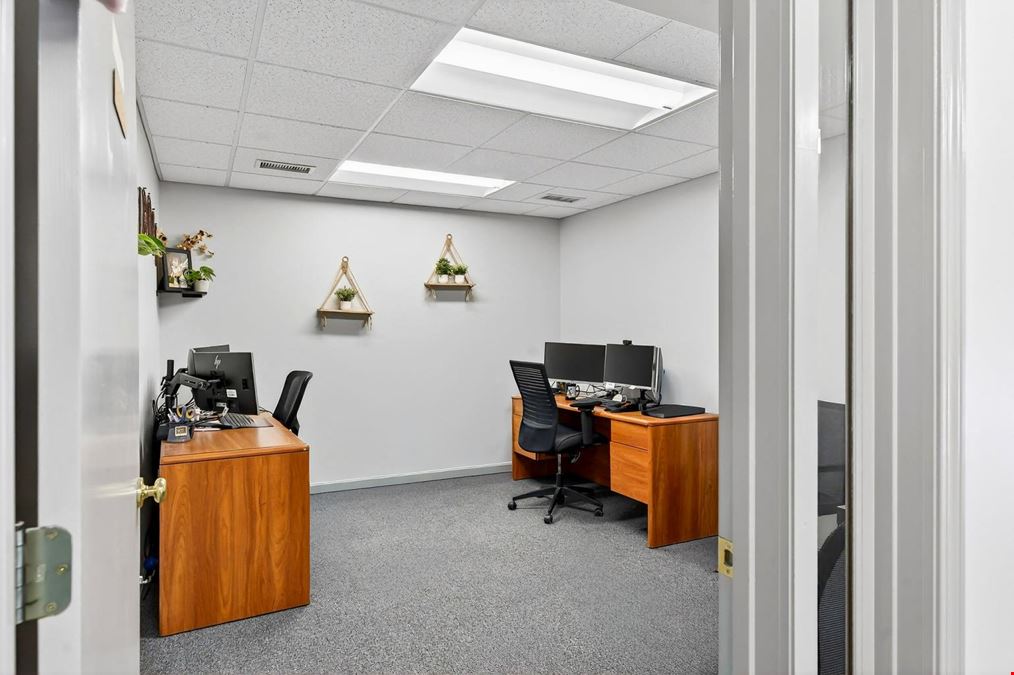 309 Daniel Webster Highway, Merrimack, NH