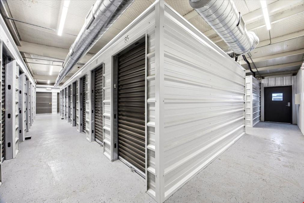 MOUNT STORAGE - SEGUIN