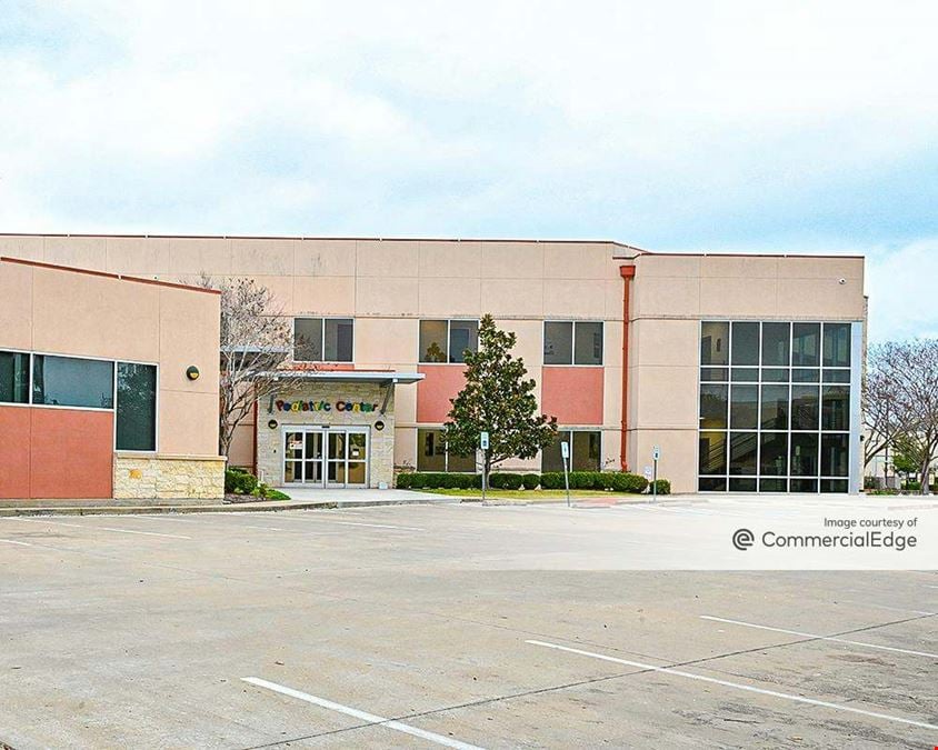 Grand Parkway Professional Building