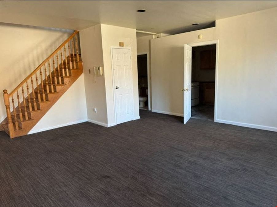 11882 Metropolitan Avenue Kew Gardens Mixed Use Medical Office Retail  Condo 1B