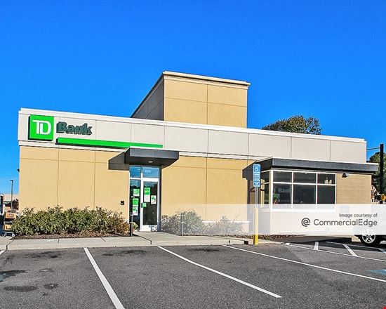 Preview of Retail space for Rent at 333 North Main Street