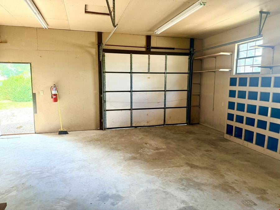 806 Progress Dr.