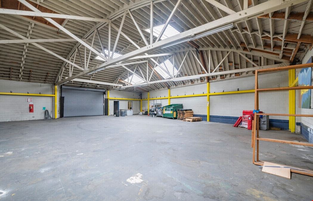4917 International Blvd