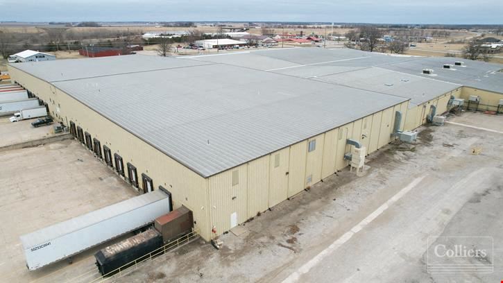 Industrial Warehouse & Distribution Facility | 7.50% CAP | 301,763 SF