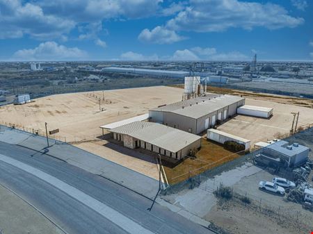 Preview of Industrial space for Sale at 800 S Meadow Ave