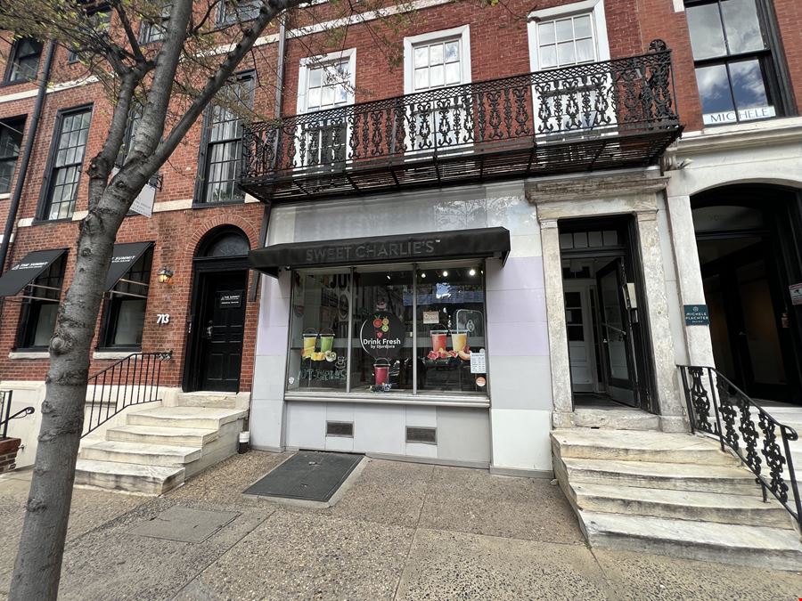 711 Walnut St