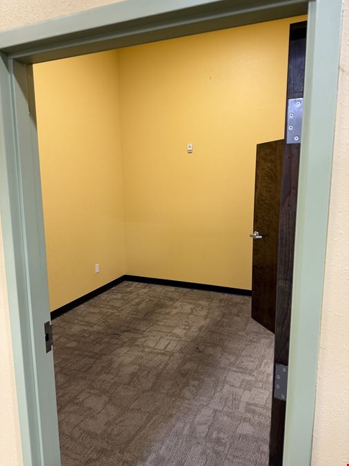 Grand Ave. West Park-Medical / Wellness Space