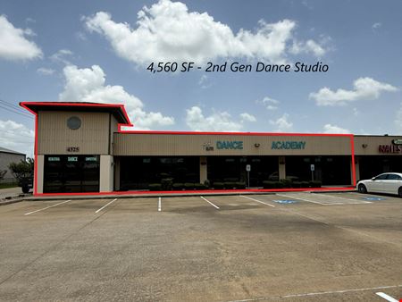 Preview of commercial space at 4325 Farm to Market 2351