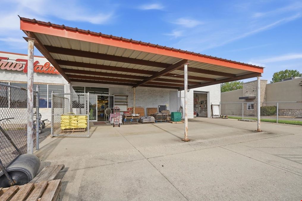 Two-Building Retail / Owner-User Opportunity - Hamilton Ave