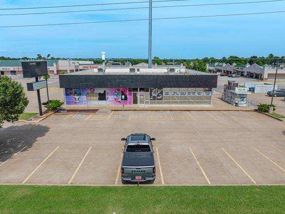 Preview of Retail space for Rent at 1120 NORTH EASTERN