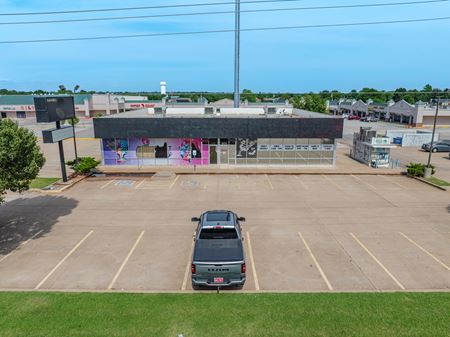 Preview of Retail space for Rent at 1120 NORTH EASTERN