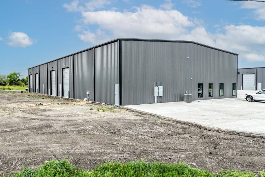 12K SF Industrial w/ 2 AC Yard | 1400 SH-78, Farmersville