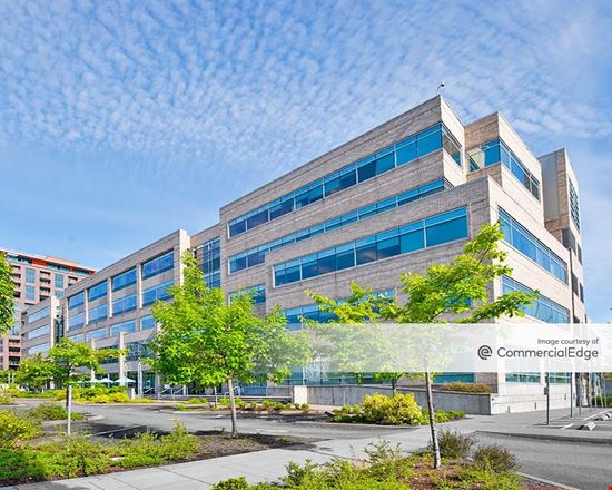 Preview of Office space for Rent at 2055 NW Savier Street