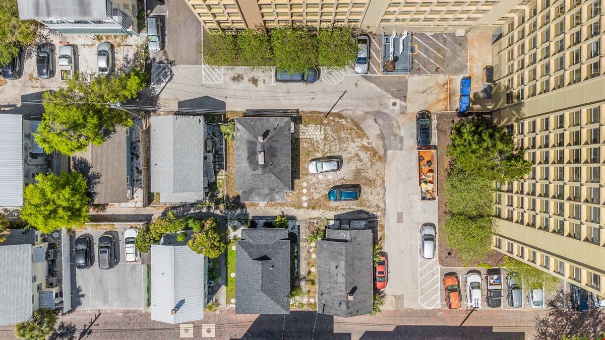 7 South Rhoda Court