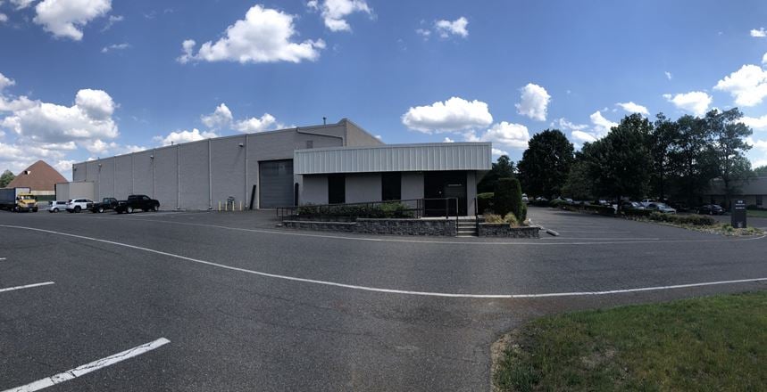 Preview of Industrial space for Rent at 1816 Underwood Boulevard