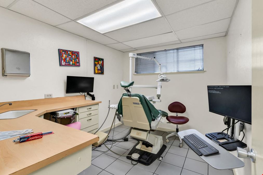 7930 MacArthur Blvd Medical Space | $750,000