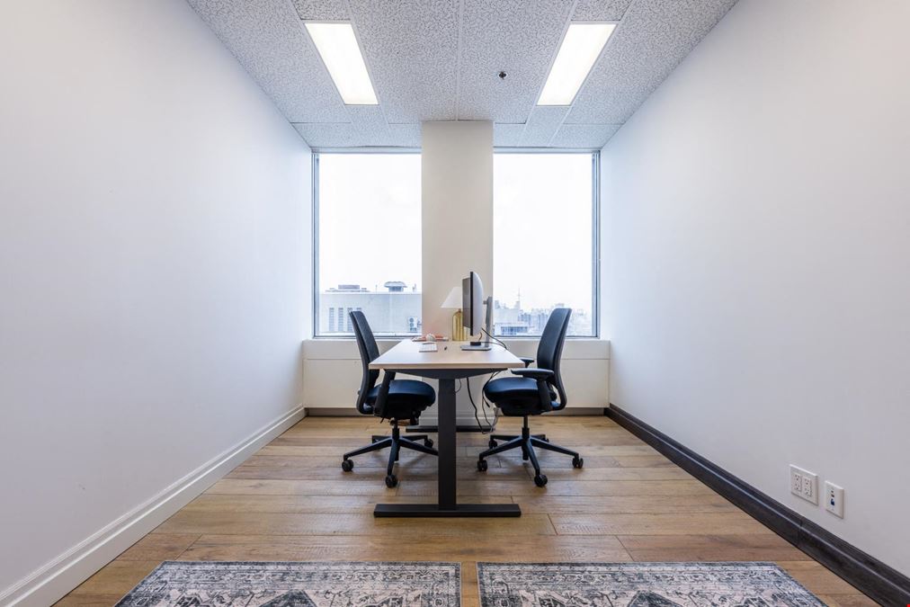 2 St. Clair Avenue West