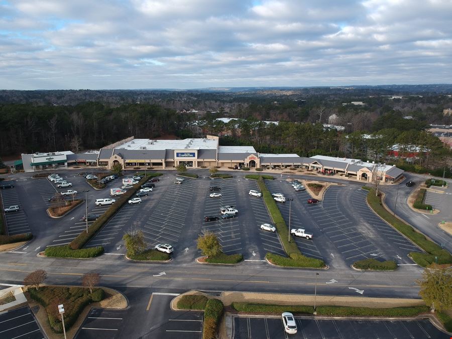 Inverness Plaza