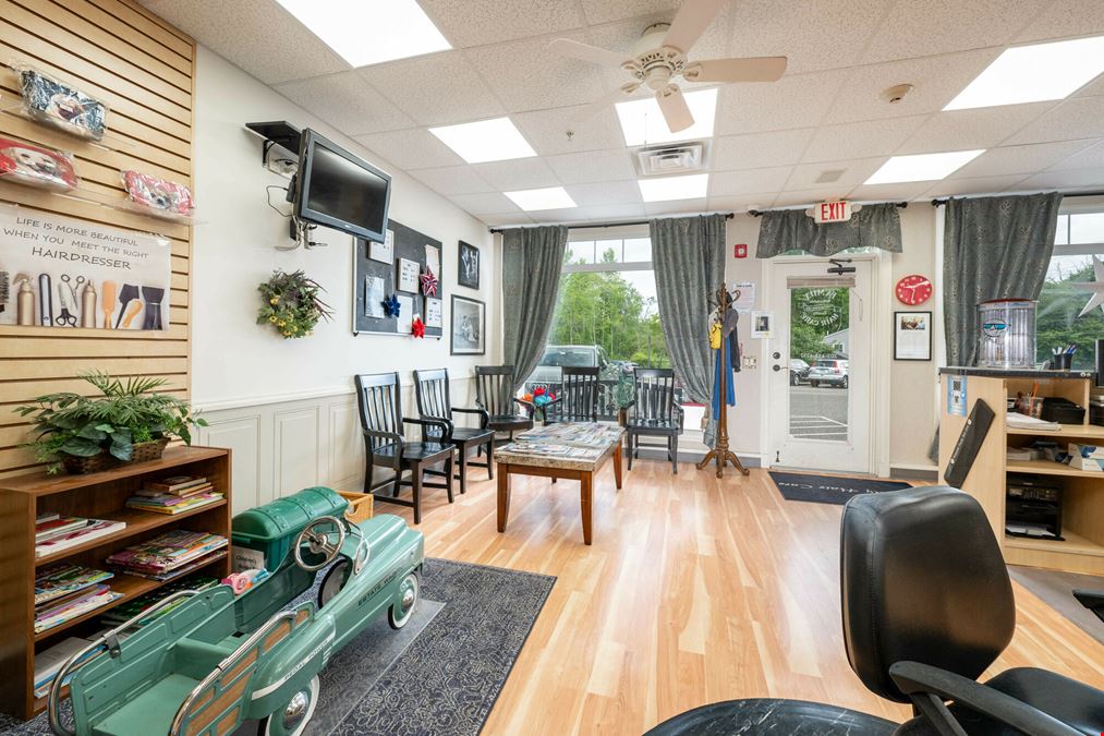 Salon Space