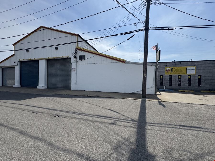 131 Akron St