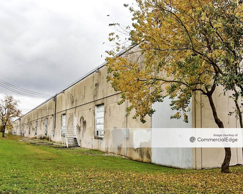 Silber Road Warehouse